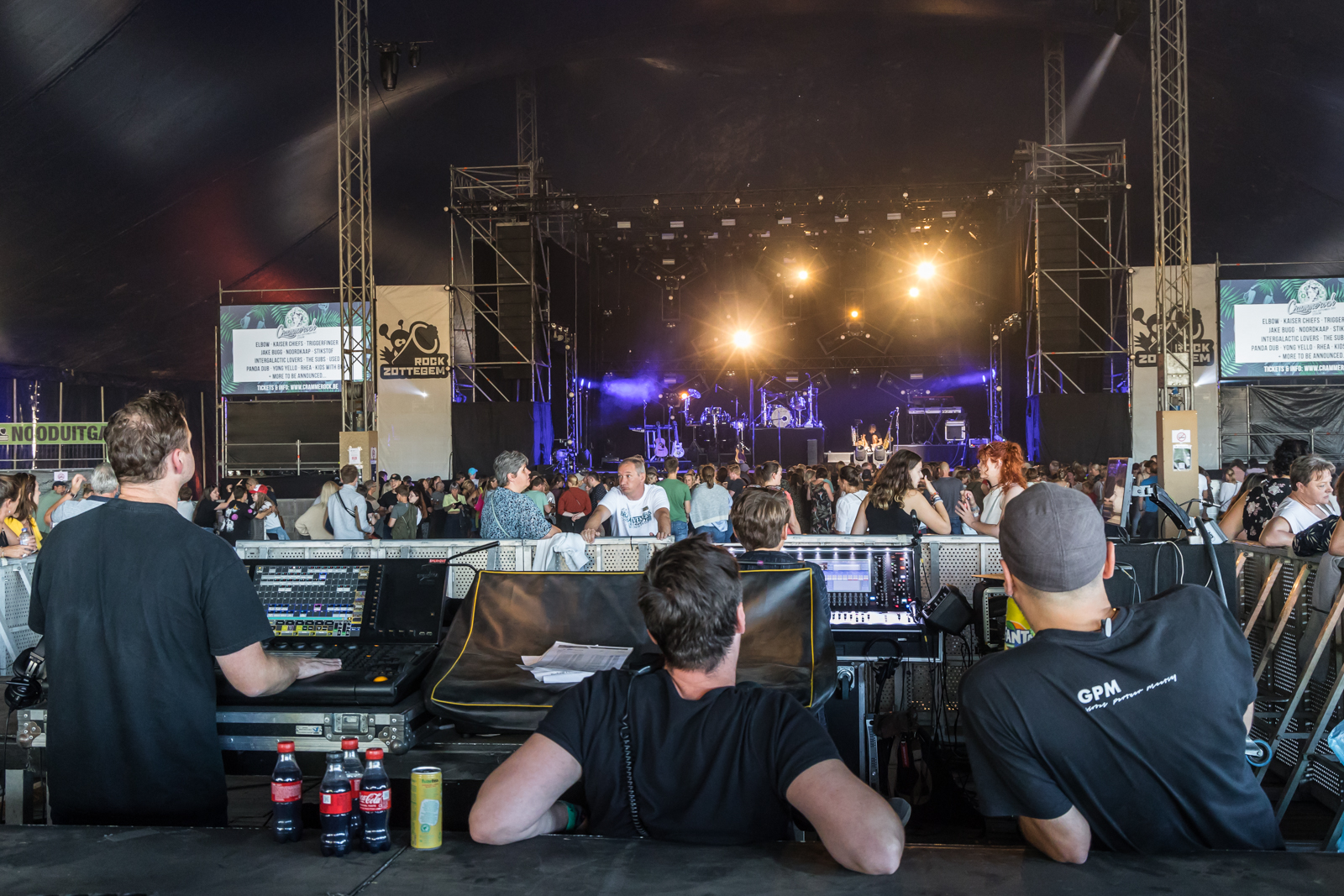 De Kreuners & Clouseau @ Rock Zottegem 2022, picture 21, photographed by Paul Jongeneelen - FrontView Magazine