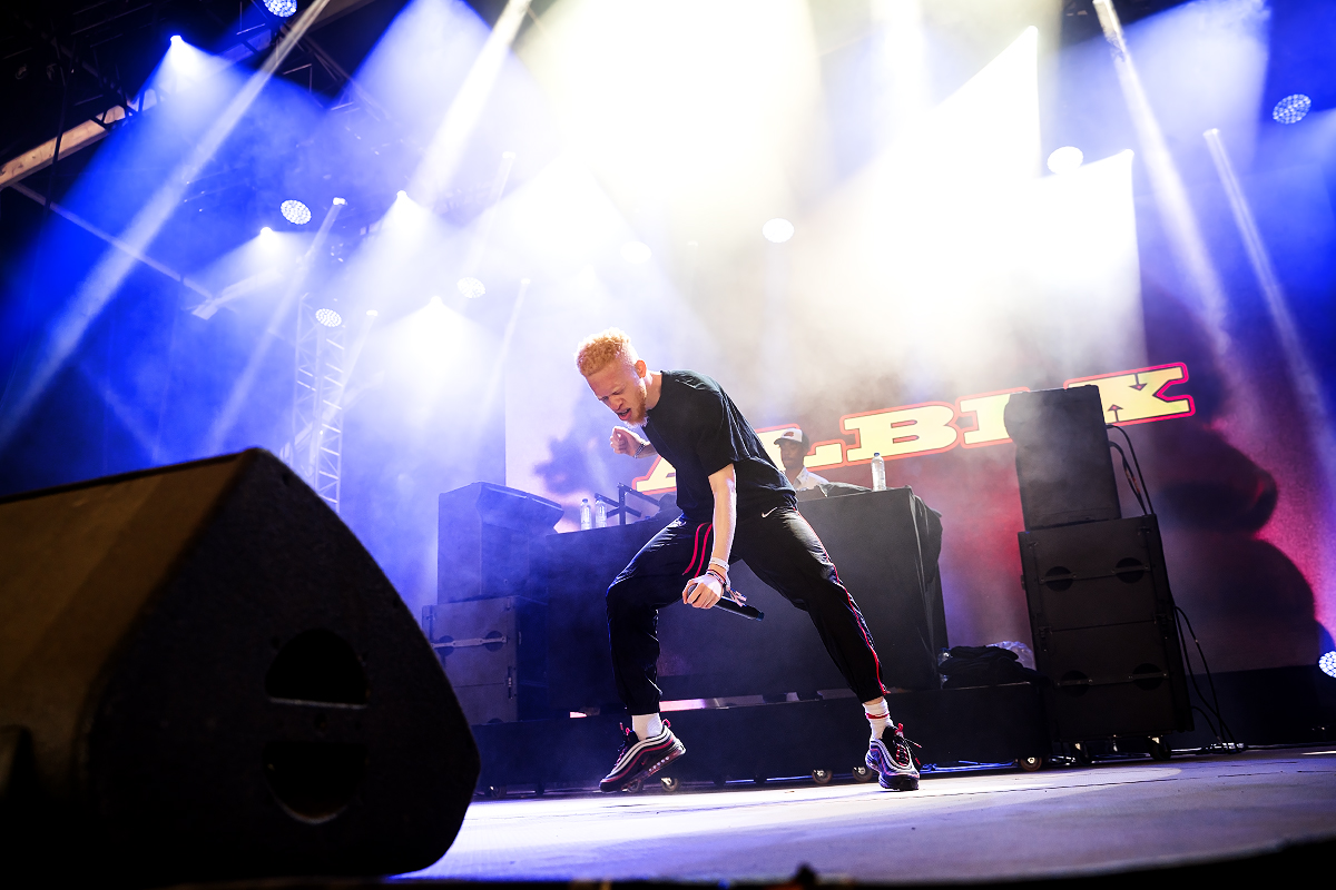 Albi X @ Dour Festival 2022, picture 6, photographed by Magali Decamps - FrontView Magazine