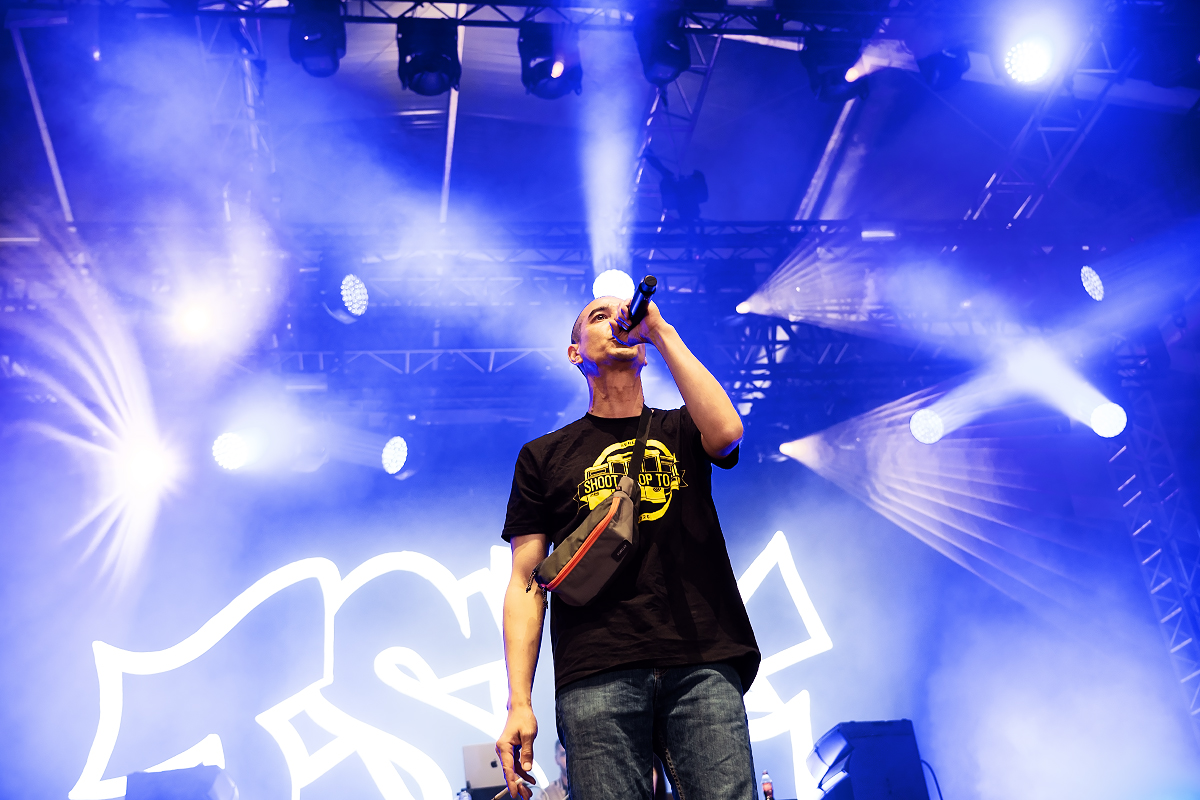 Hugo TSR @ Dour Festival 2022, foto 1, foto's door Magali Decamps - FrontView Magazine