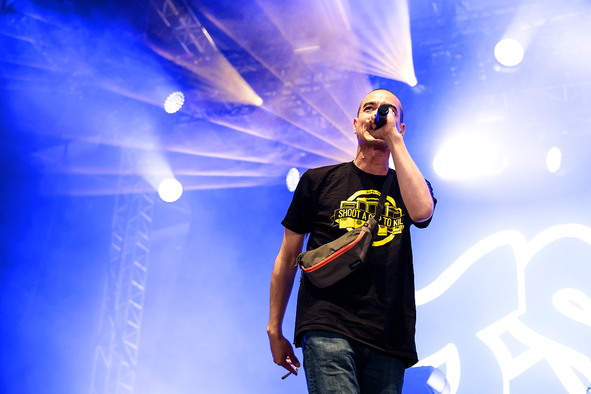 Hugo TSR @ Dour Festival 2022, foto 2, foto's door Magali Decamps - FrontView Magazine