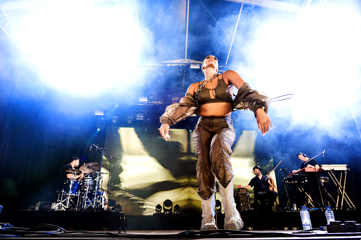 Sevdaliza @ Dour Festival 2022, picture 9, photographed by Magali Decamps - FrontView Magazine