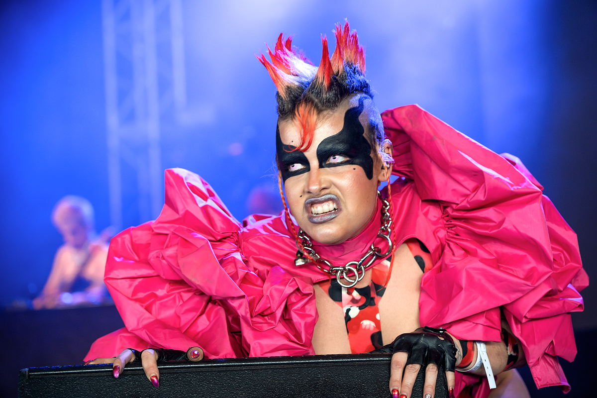 Teto Preto @ Dour Festival 2022, foto 5, foto's door Magali Decamps - FrontView Magazine
