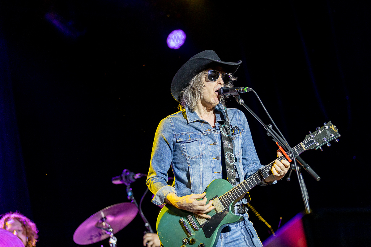 The Waterboys @ Beleuvenissen, foto 8, foto's door Kurt Jacobs - FrontView Magazine