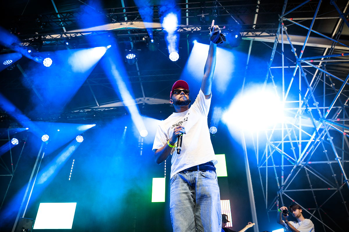 Yung Mavu @ Dour Festival 2022, picture 5, photographed by Magali Decamps - FrontView Magazine