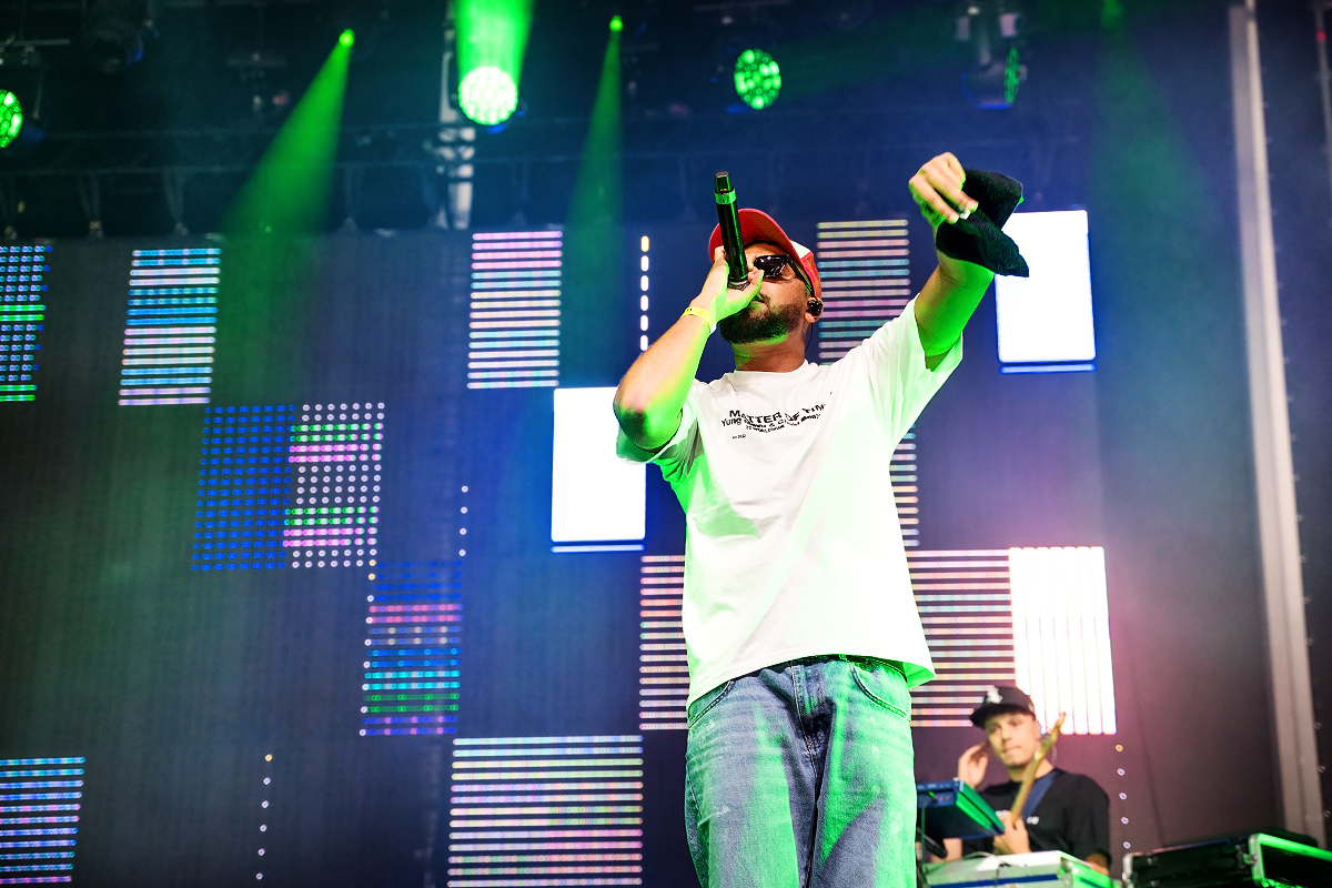 Yung Mavu @ Dour Festival 2022, picture 6, photographed by Magali Decamps - FrontView Magazine
