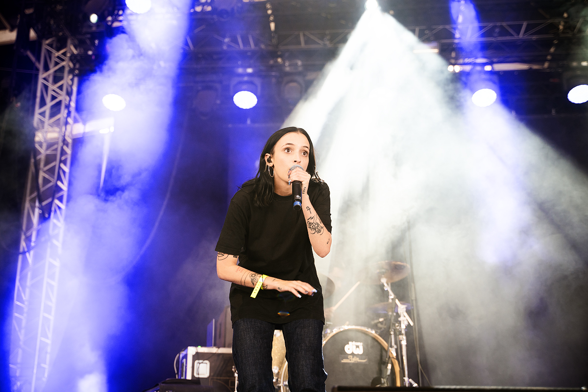 Zinée @ Dour Festival 2022, picture 2, photographed by Magali Decamps - FrontView Magazine