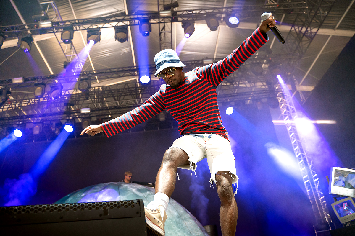 Josman @ Dour Festival 2022, picture 4, photographed by Magali Decamps - FrontView Magazine