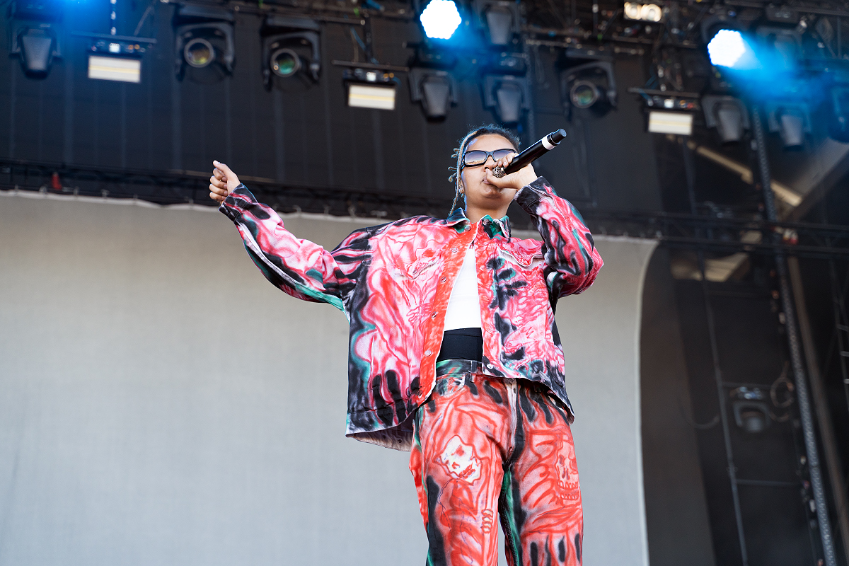 Lala &ce @ Dour Festival 2022, picture 1, photographed by Magali Decamps - FrontView Magazine