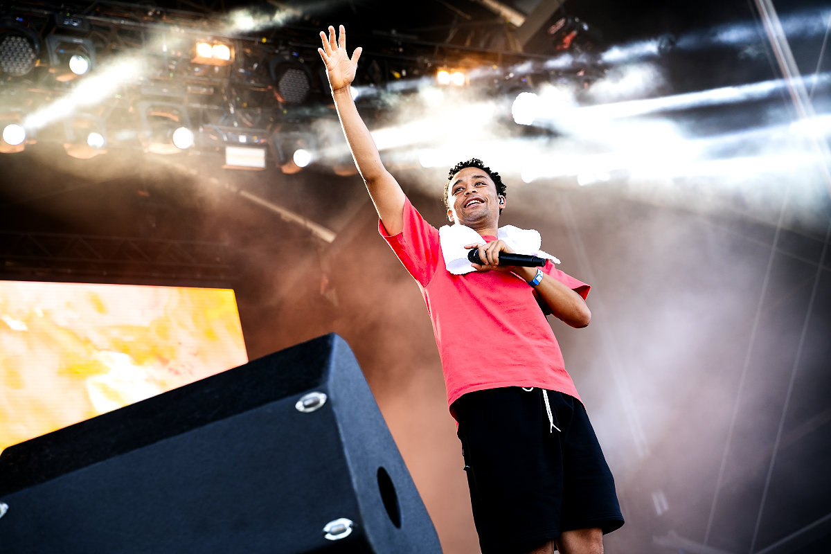 Loyle Carner @ Dour Festival 2022, picture 2, photographed by Magali Decamps - FrontView Magazine