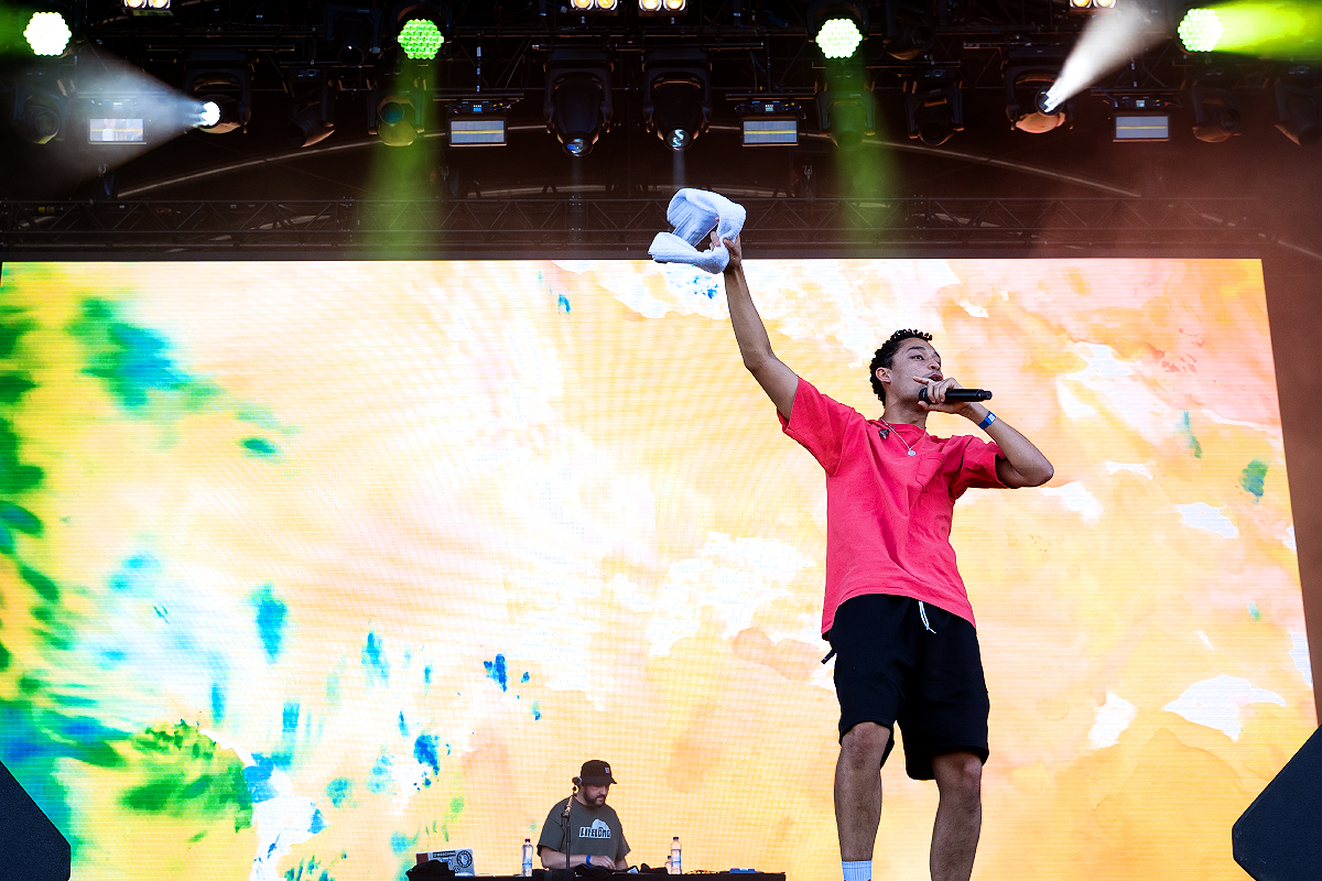 Loyle Carner @ Dour Festival 2022, picture 3, photographed by Magali Decamps - FrontView Magazine