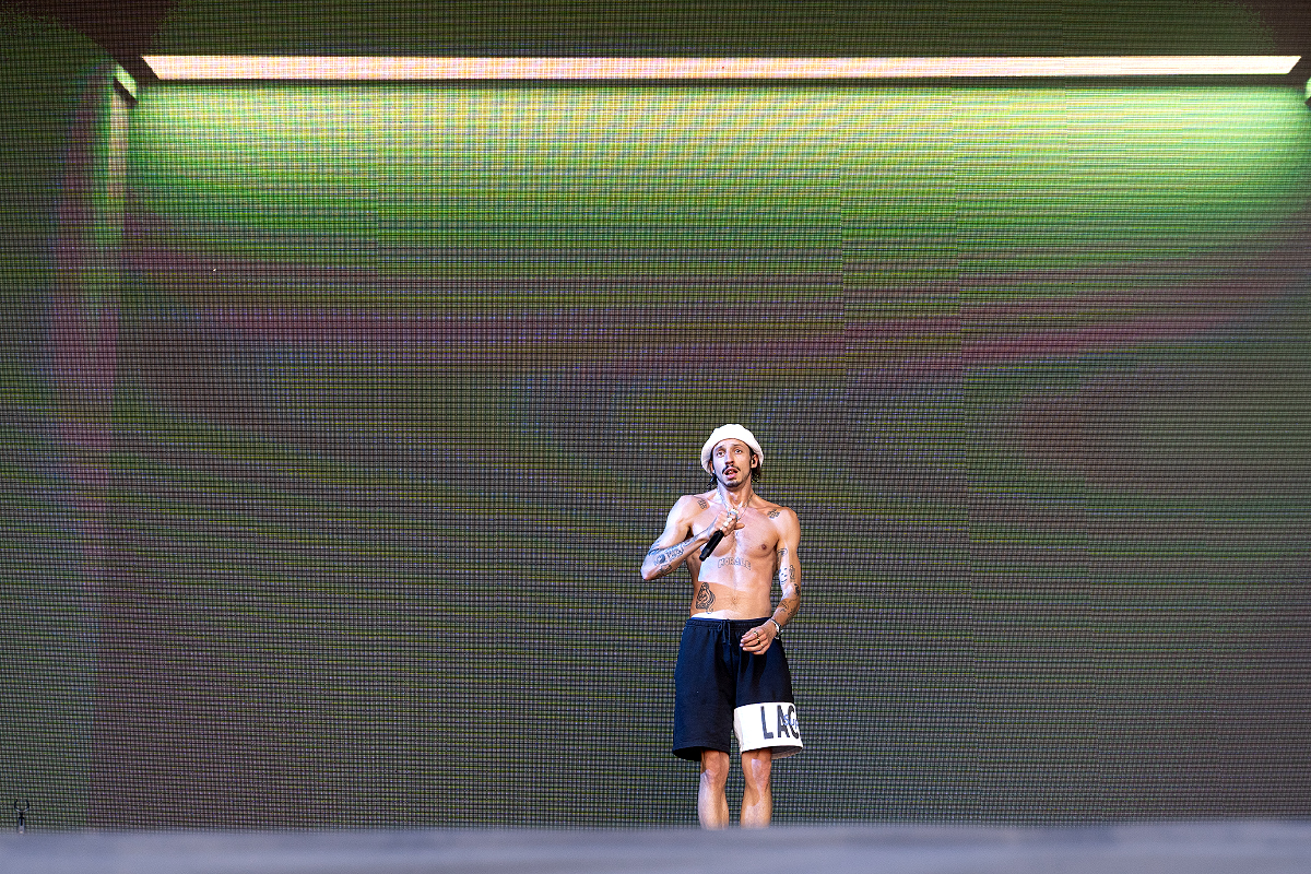 Roméo Elvis @ Dour Festival 2022, foto 1, foto's door Magali Decamps - FrontView Magazine