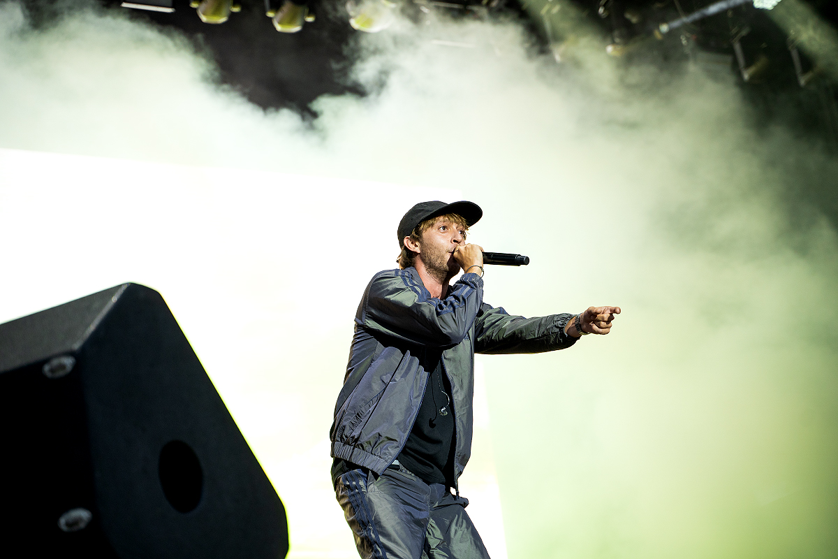 Vald @ Dour Festival 2022, picture 2, photographed by Magali Decamps - FrontView Magazine