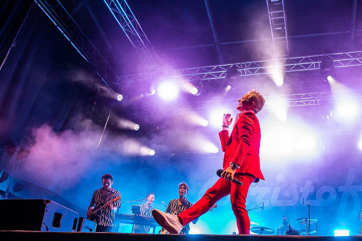 Christoff @ Gentse Feesten 2022 - Sint Baafsplein, picture 12, photographed by Dimitri Vanlommel - FrontView Magazine
