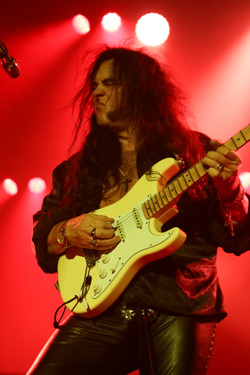 Yngwie Malmsteen @ 013, picture 13, photographed by Bianca van Barneveld - FrontView Magazine