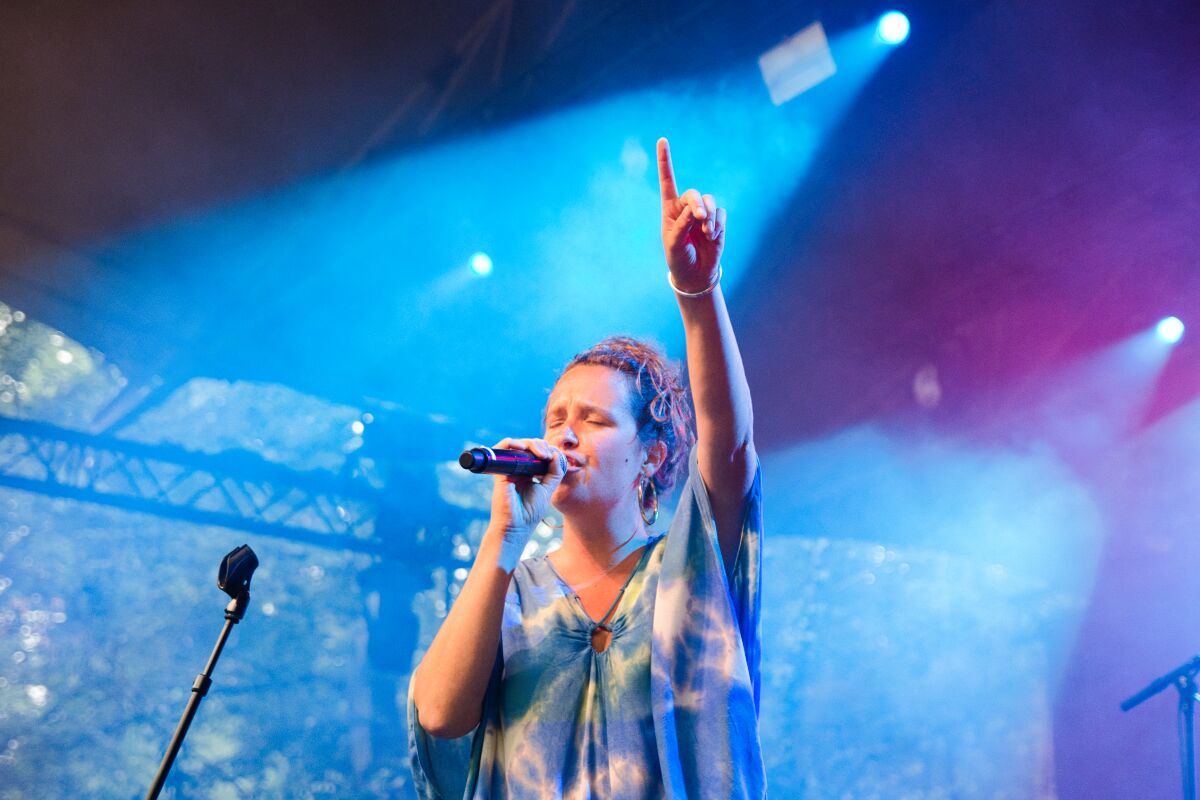 Marijah & The Root Sense @ Rivierenhof, picture 8, photographed by Luc Klinckaert - FrontView Magazine