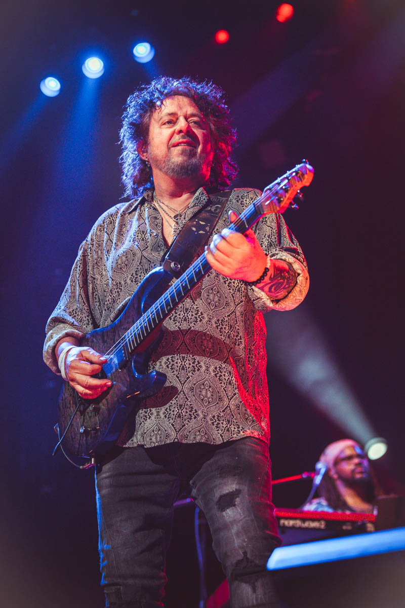 Toto @ Proximus Pop-up arena in Middelkerke @ middelkerke, picture 4, photographed by Ruben Vandeweijer - FrontView Magazine