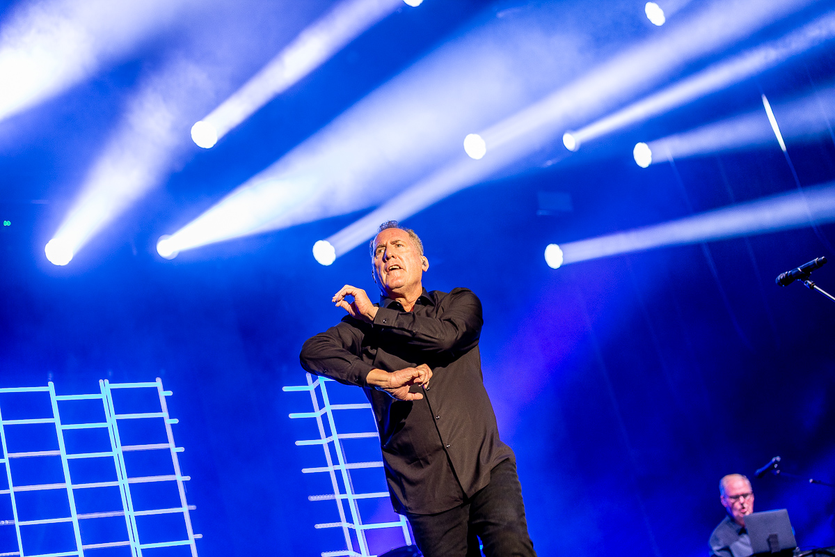 OMD @ Beleuvenissen, picture 9, photographed by Kurt Jacobs - FrontView Magazine