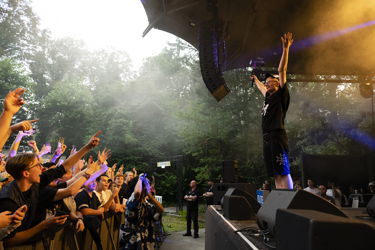 Joost @ OLT Rivierenhof, picture 1, photographed by Sandra Van Watermeulen - FrontView Magazine