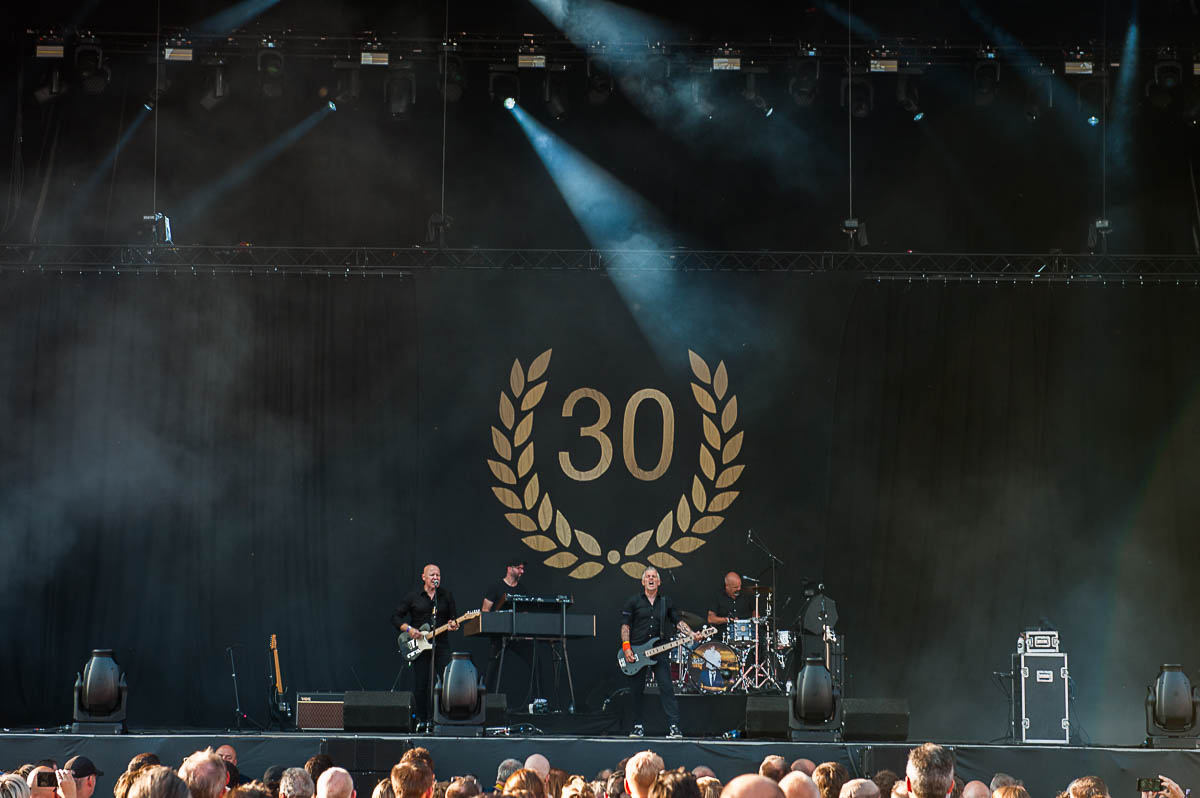De Mens @ suikerrock, picture 1, photographed by Gert Daemen - FrontView Magazine