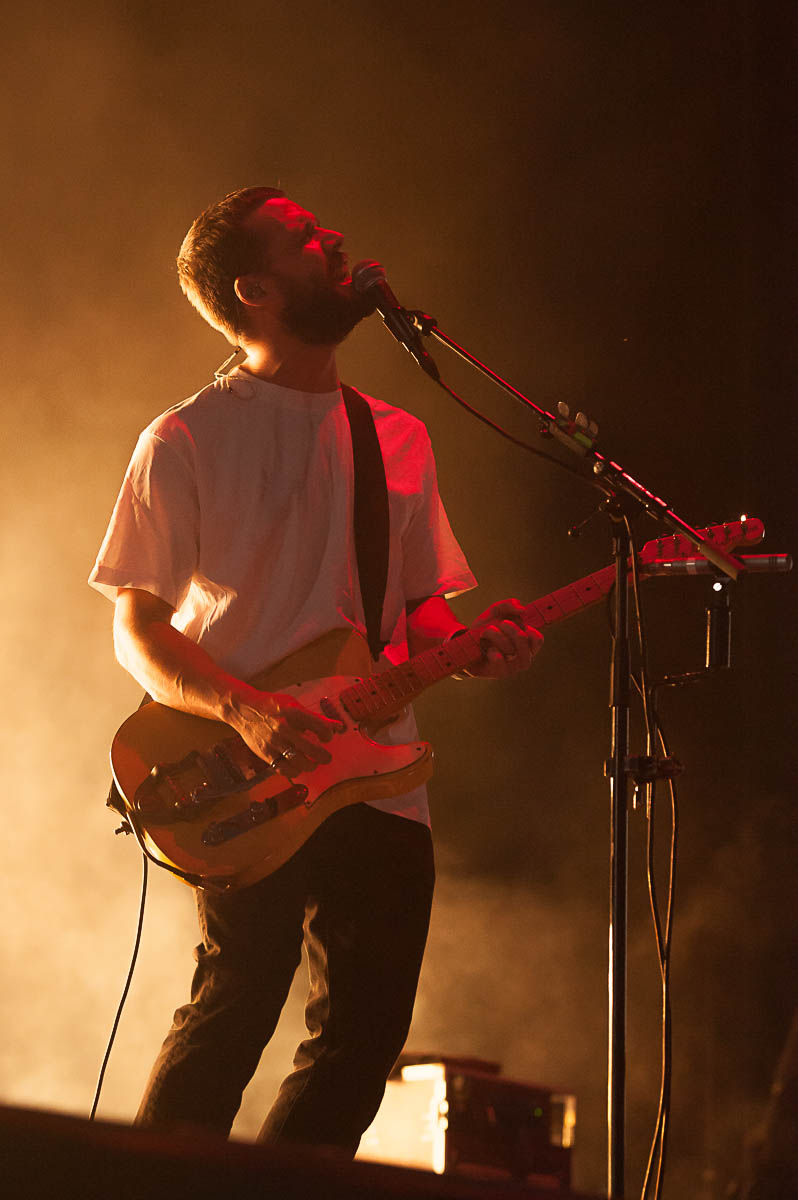 White Lies @ suikerrock, foto 12, foto's door Gert Daemen - FrontView Magazine