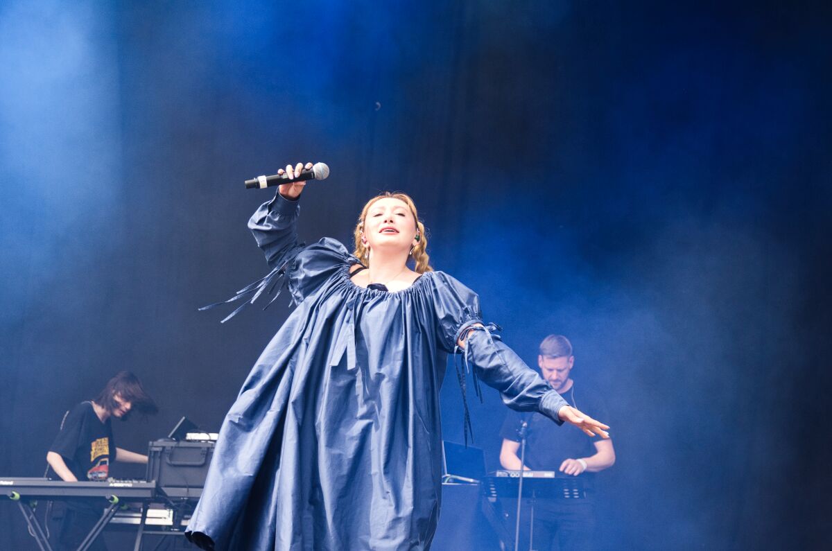 Chibi Ichigoo @ Suikerrock, picture 4, photographed by Luc Klinckaert - FrontView Magazine