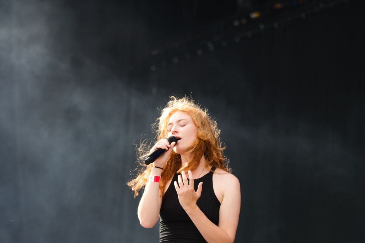 Froukje @ Suikerrock, picture 8, photographed by Luc Klinckaert - FrontView Magazine