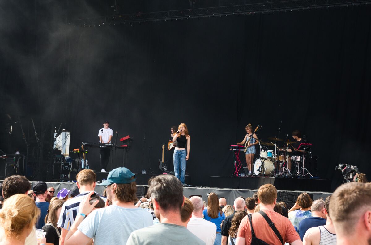 Froukje @ Suikerrock, picture 15, photographed by Luc Klinckaert - FrontView Magazine