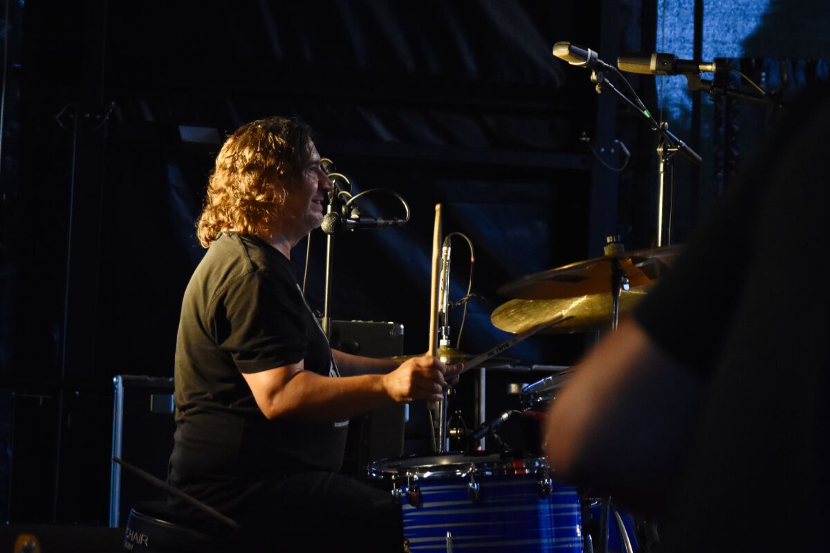 Guy Swinnen Band + sfeer @ Parkies Bornem, picture 9, photographed by Luc Klinckaert - FrontView Magazine