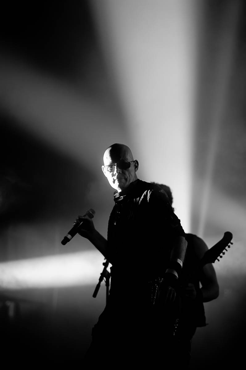 Sisters of Mercy @ Suikerrock, foto 5, foto's door Gert Daemen - FrontView Magazine