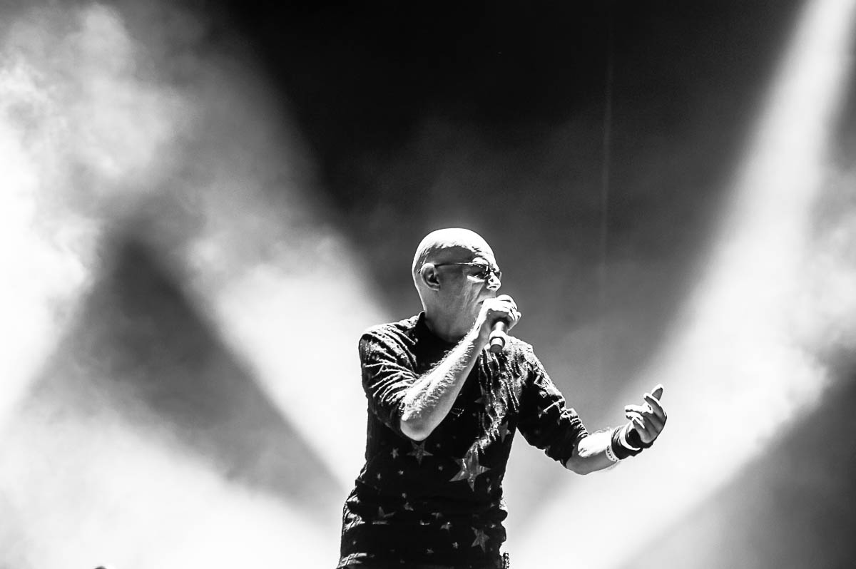 Sisters of Mercy @ Suikerrock, foto 14, foto's door Gert Daemen - FrontView Magazine