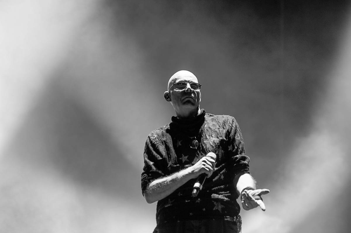 Sisters of Mercy @ Suikerrock, foto 15, foto's door Gert Daemen - FrontView Magazine