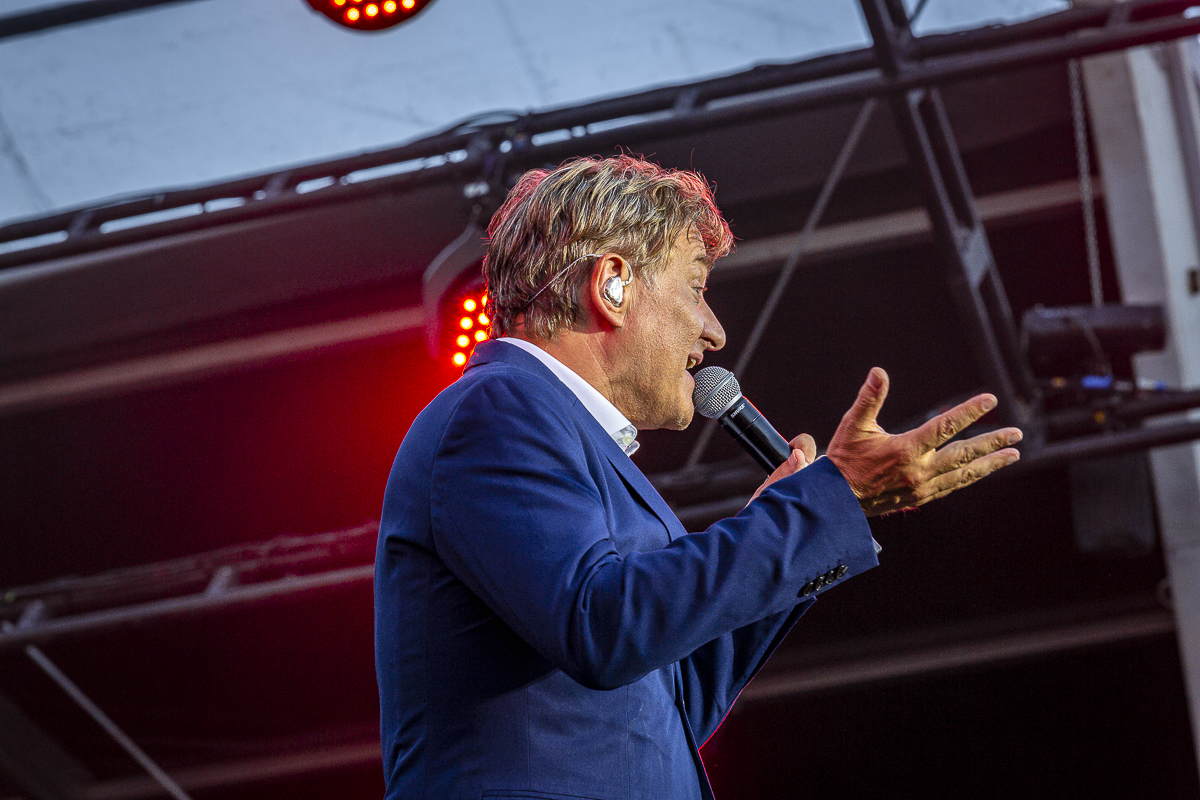 Night of the Proms - Summer Edition @ Koksijde-Bad, picture 6, photographed by Alex Wyckmans - FrontView Magazine