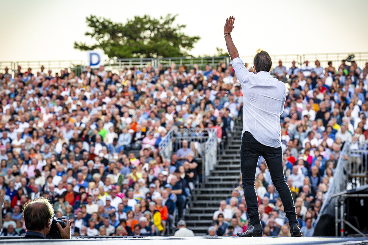 Night of the Proms - Summer Edition @ Koksijde-Bad, picture 48, photographed by Alex Wyckmans - FrontView Magazine