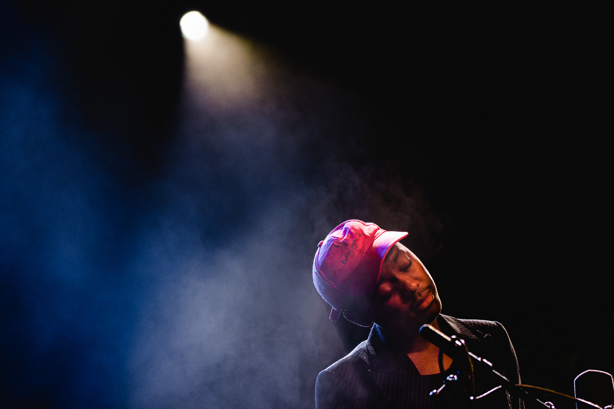 Porcelain id @ OLT Rivierenhof, picture 2, photographed by Ann Carpentier - FrontView Magazine
