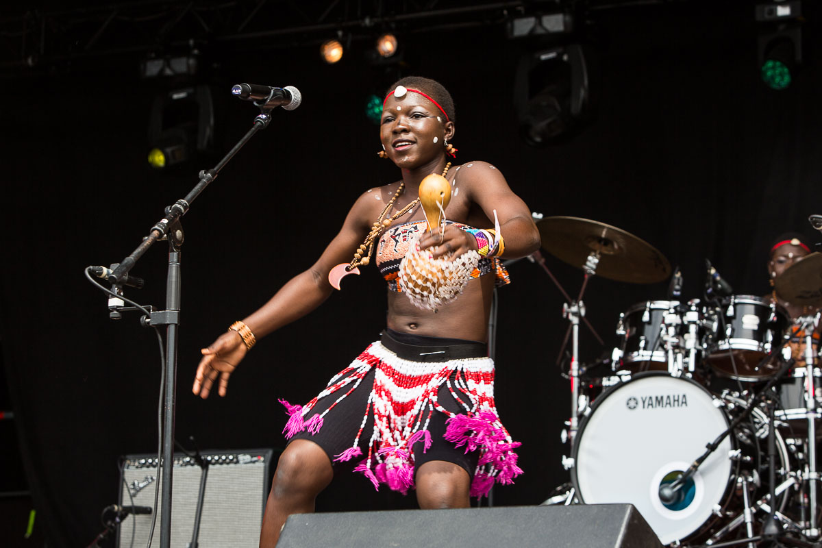 Star Feminine Band @ Sfinks Mixed 2022, picture 2, photographed by Marc Verdonck - FrontView Magazine