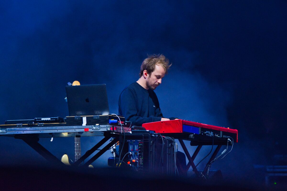 Zwangere Guy @ Suikerrock, picture 5, photographed by Luc Klinckaert - FrontView Magazine