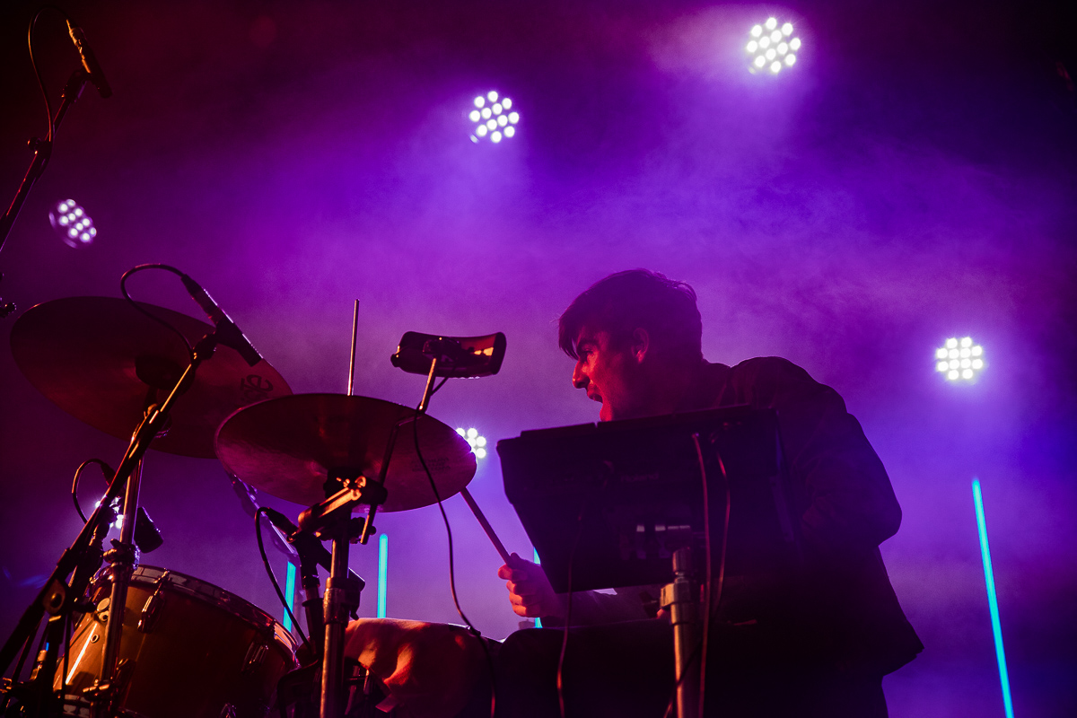 Intergalactic Lovers @ M-idzomer, picture 2, photographed by Jürgen Bruynooghe - FrontView Magazine