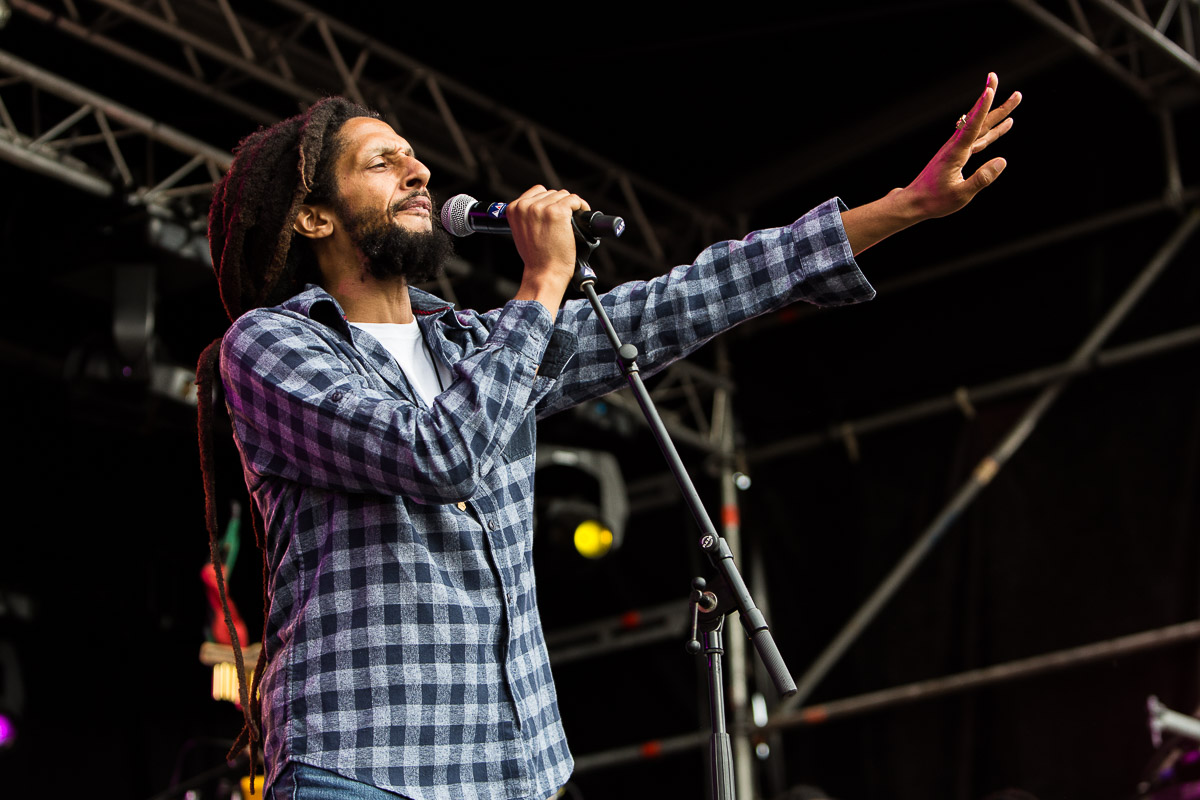 JULIAN MARLEY @ Sfinks Mixed 2022, picture 1, photographed by Marc Verdonck - FrontView Magazine