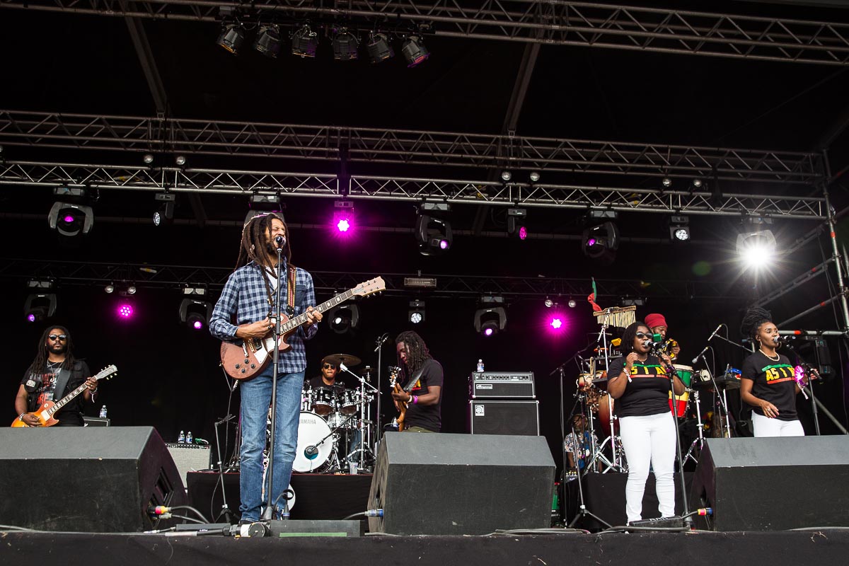 JULIAN MARLEY @ Sfinks Mixed 2022, picture 5, photographed by Marc Verdonck - FrontView Magazine