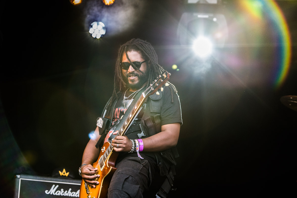 JULIAN MARLEY @ Sfinks Mixed 2022, picture 20, photographed by Marc Verdonck - FrontView Magazine