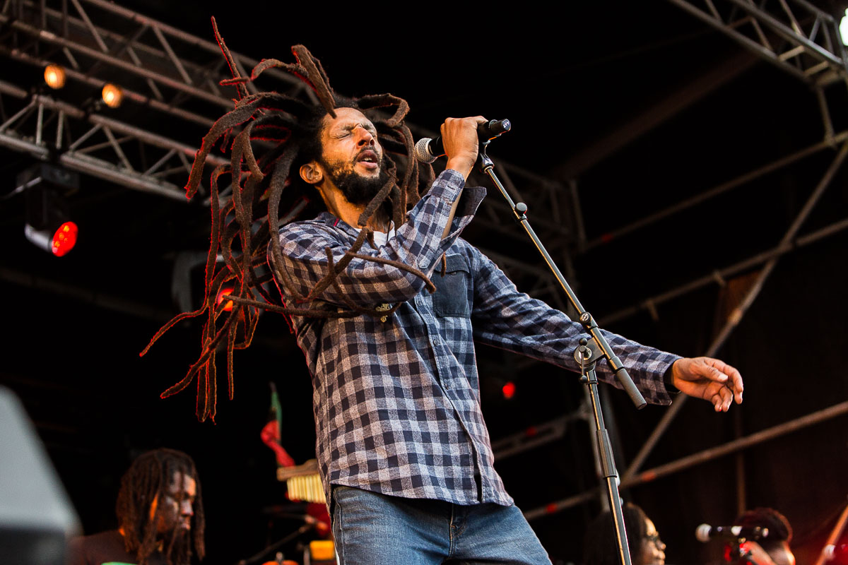 JULIAN MARLEY @ Sfinks Mixed 2022, picture 31, photographed by Marc Verdonck - FrontView Magazine