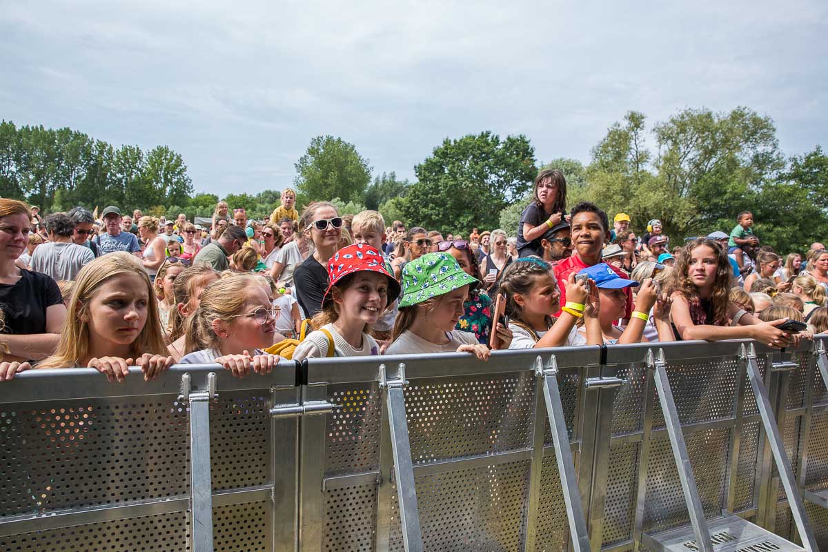 Sfeer zaterdag @ Sfinks Mixed 2022, picture 2, photographed by Marc Verdonck - FrontView Magazine