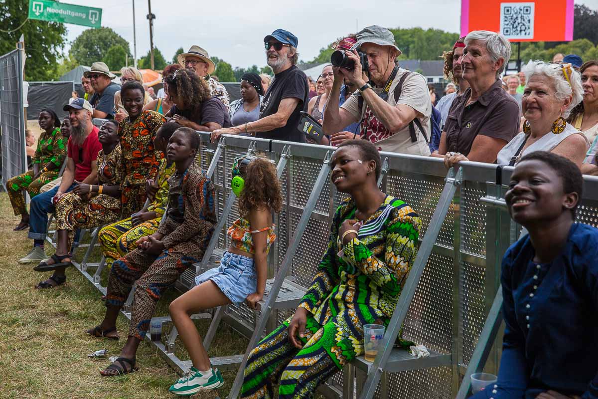 Sfeer zaterdag @ Sfinks Mixed 2022, picture 8, photographed by Marc Verdonck - FrontView Magazine