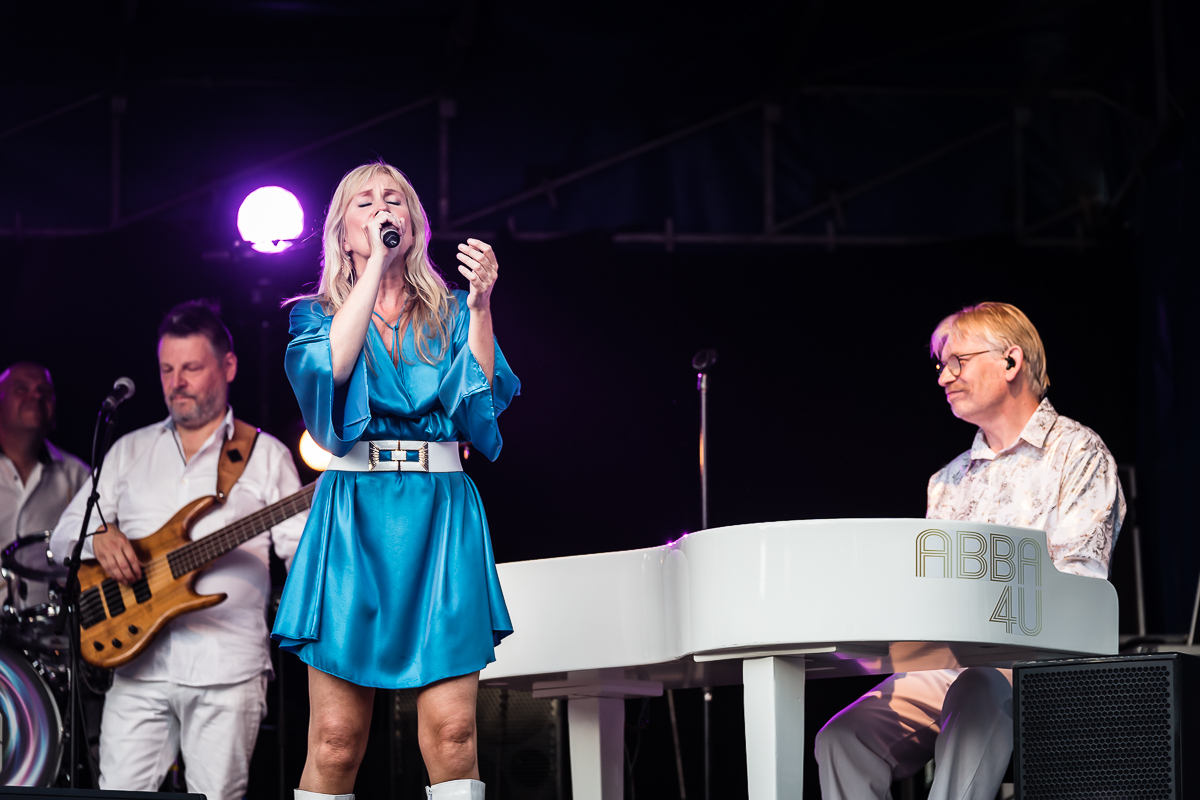 ABBA4U @ Parkies Sint-Niklaas, picture 10, photographed by Danny Wagemans - FrontView Magazine
