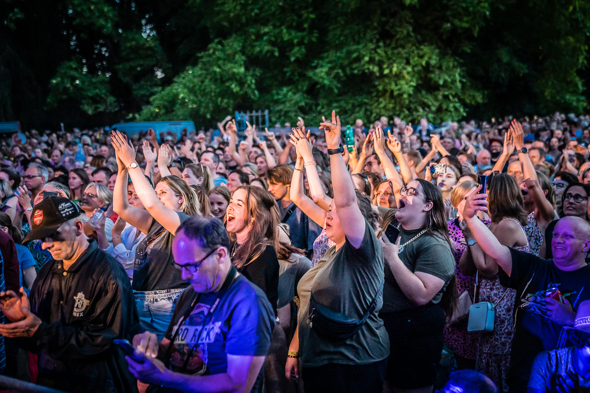 ABBA4U @ Parkies Sint-Niklaas, picture 23, photographed by Danny Wagemans - FrontView Magazine
