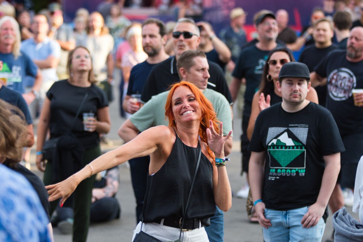 Sfeer @ Suikerrock, picture 3, photographed by Luc Klinckaert - FrontView Magazine