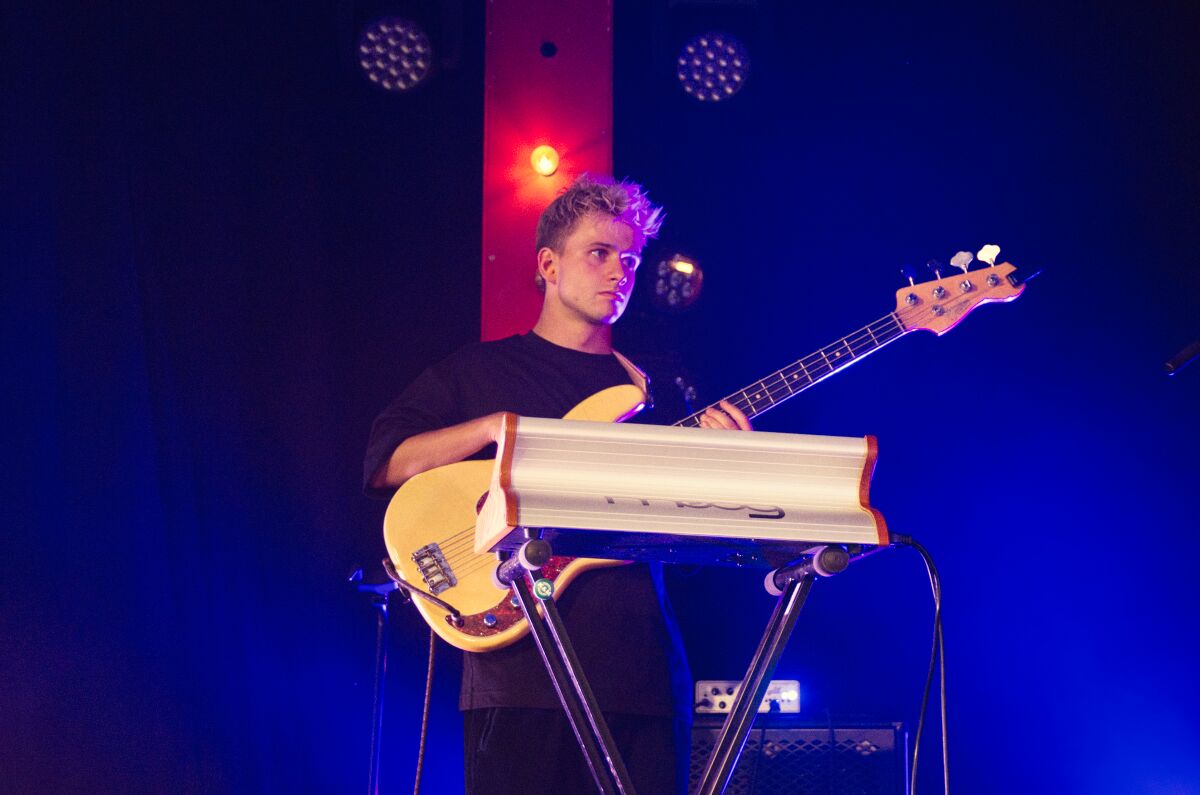 K.ZIA @ Dranouter Festival, picture 5, photographed by Luc Klinckaert - FrontView Magazine
