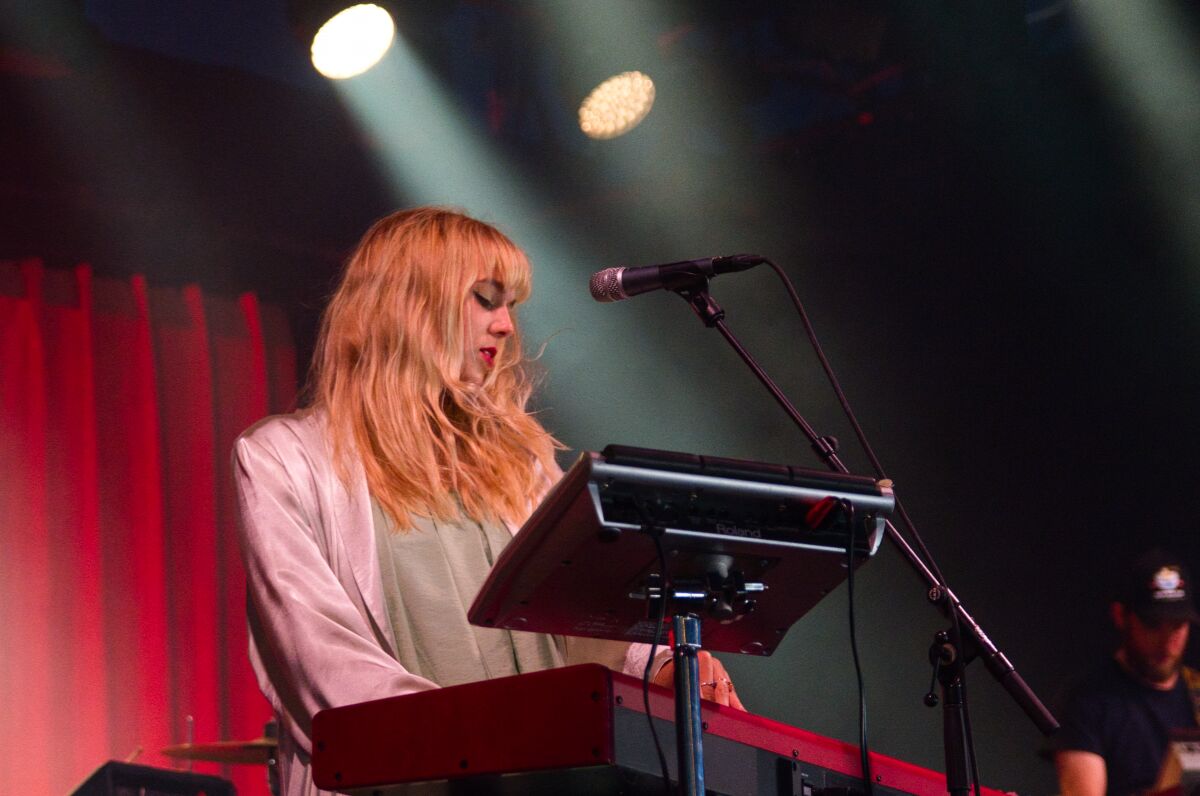 Portland @ Dranouter Festival, picture 7, photographed by Luc Klinckaert - FrontView Magazine
