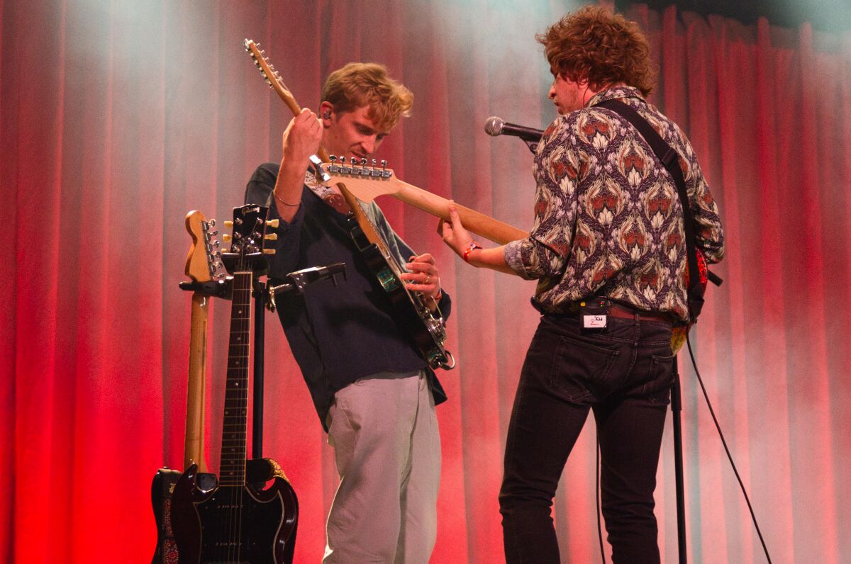 Portland @ Dranouter Festival, picture 10, photographed by Luc Klinckaert - FrontView Magazine