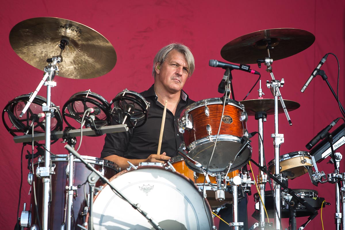 Bazart @ Nostalgie Beach Festival 2022, picture 3, photographed by Marc Verdonck - FrontView Magazine